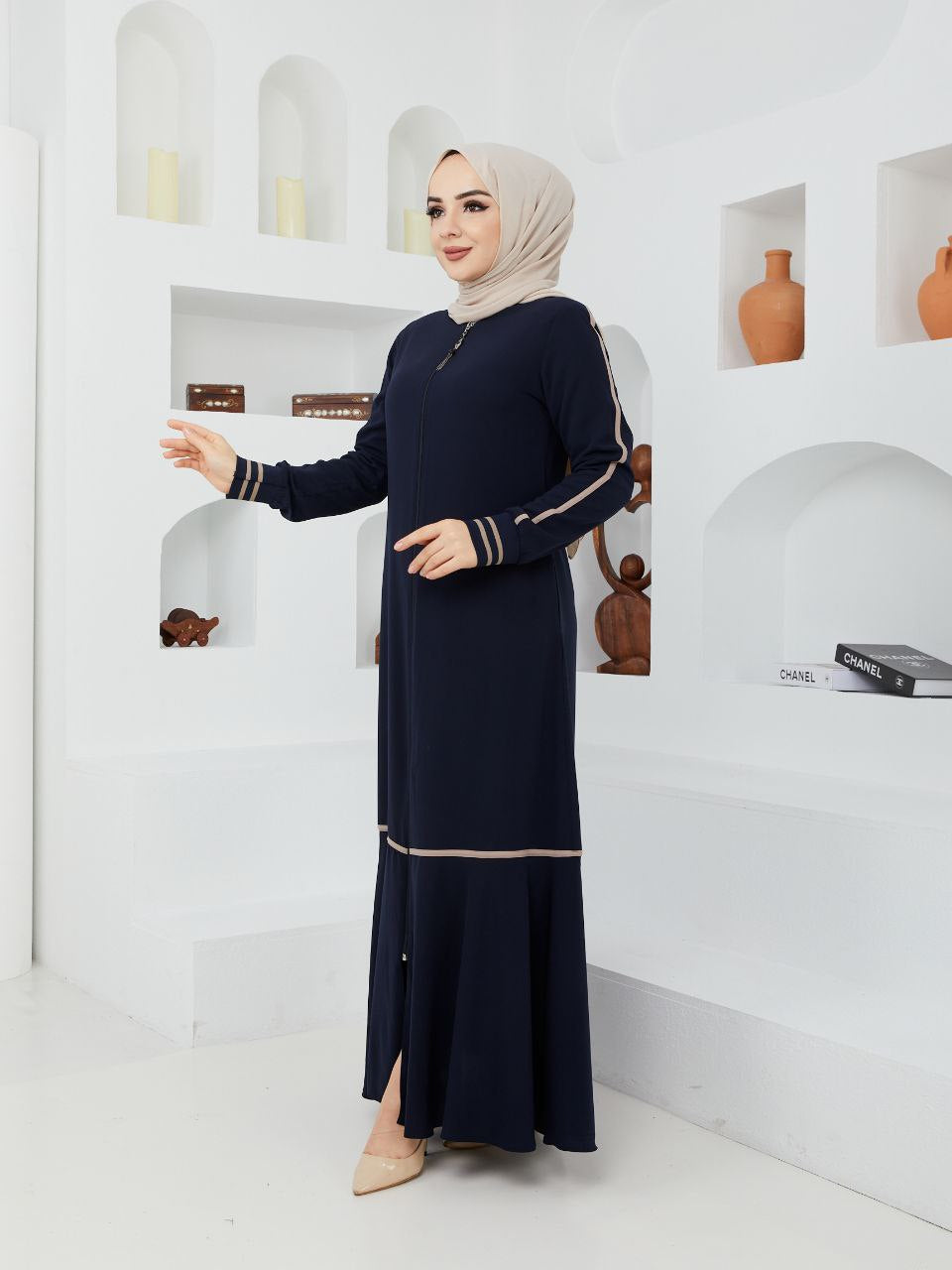 فستان نظام عباءة ناعمة ومميزة بجودة ممتازة لون كحلي