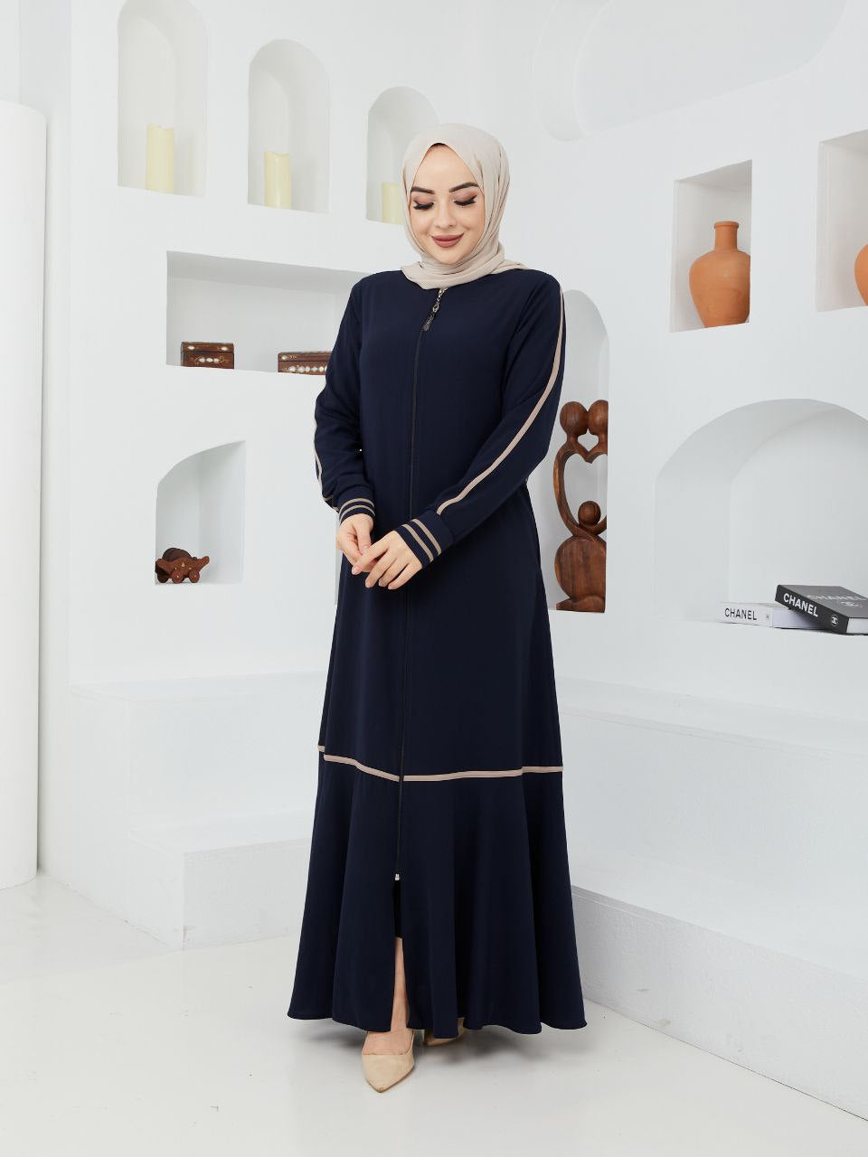 فستان نظام عباءة ناعمة ومميزة بجودة ممتازة لون كحلي